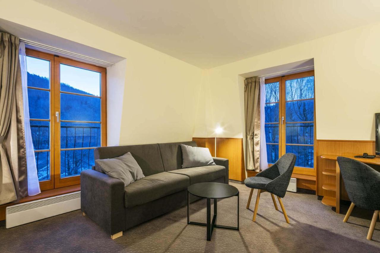 Hotel Ostrov Tisá Εξωτερικό φωτογραφία