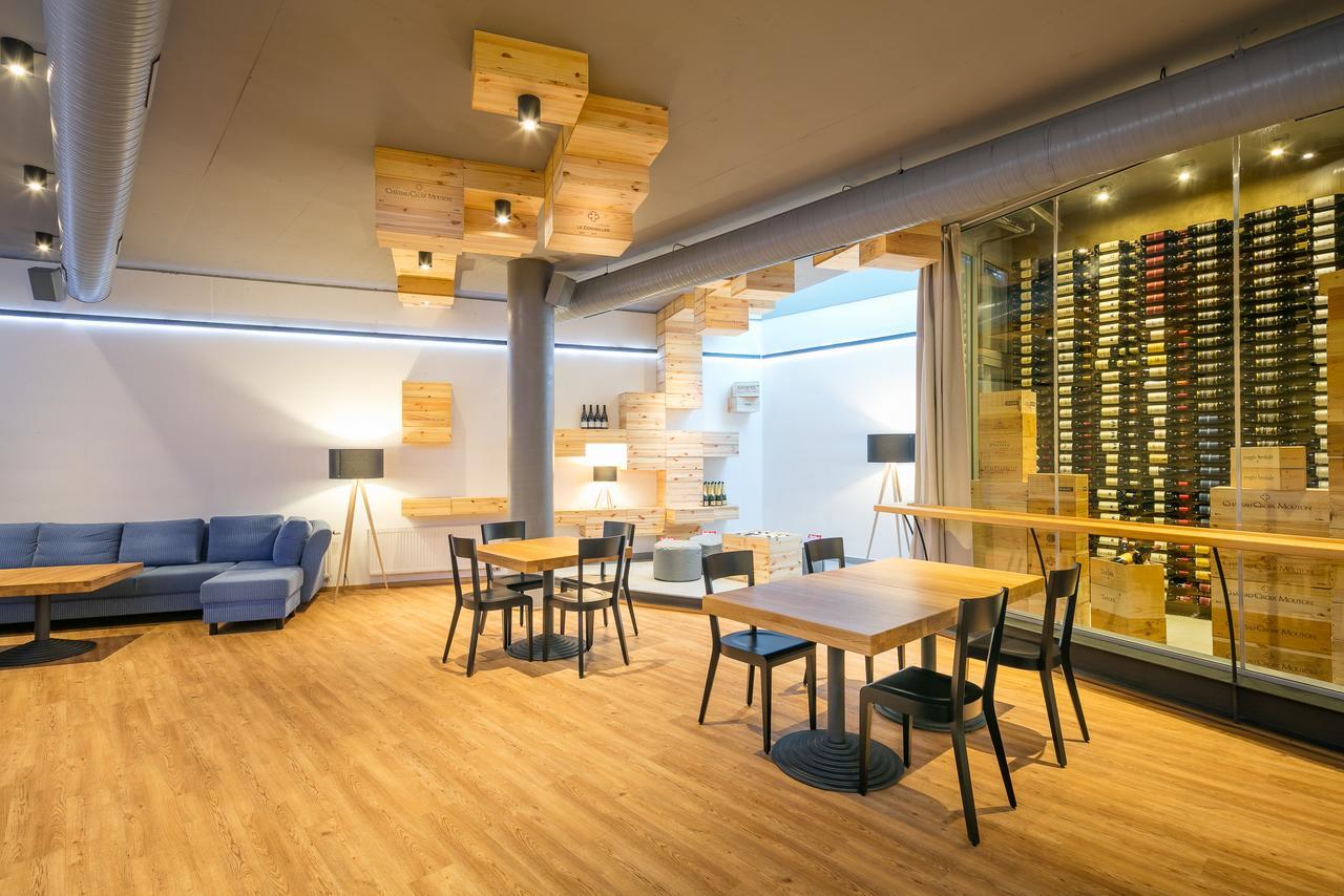 Hotel Ostrov Tisá Εξωτερικό φωτογραφία